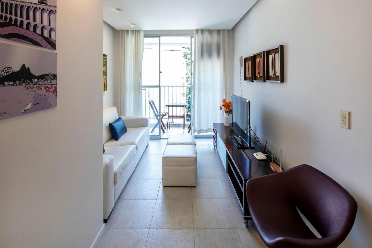 Confortavel E Seguro 2 Quartos Com Varanda No Leme Rio de Janeiro Luaran gambar