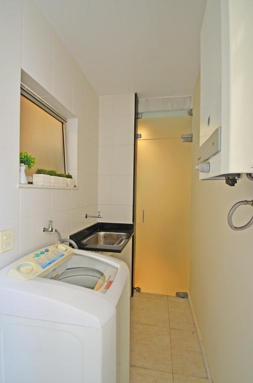 Confortavel E Seguro 2 Quartos Com Varanda No Leme Rio de Janeiro Luaran gambar